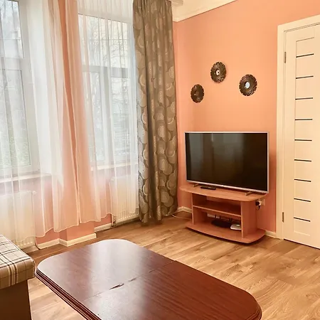 двохкімнатні сімейні в історичному центрі Lägenhet *