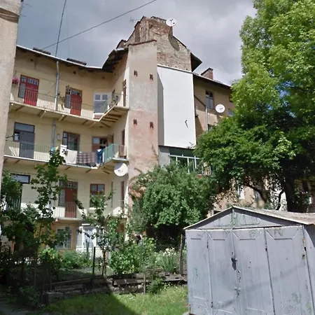 двохкімнатні в історичному центрі,самопоселення,лева 11 *