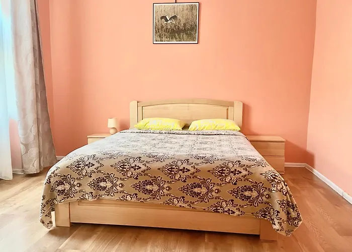 двохкімнатні сімейні в історичному центрі Apartamento *